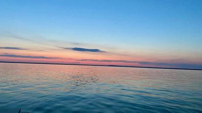 Море