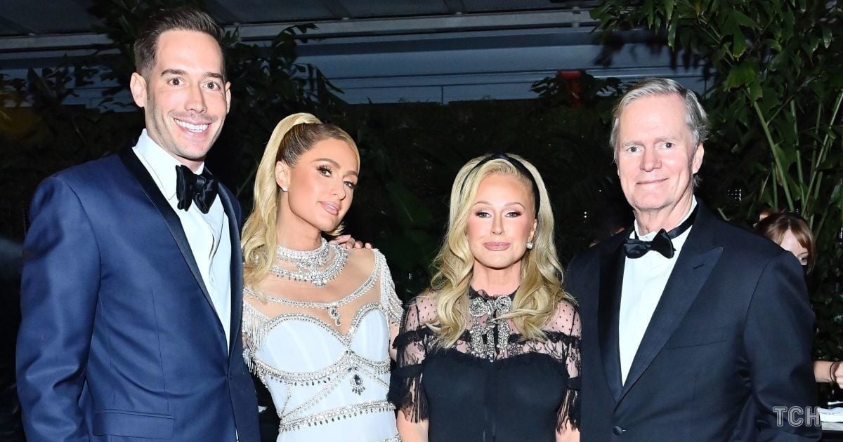 Толық экрандағы мастурбация туралы бейне