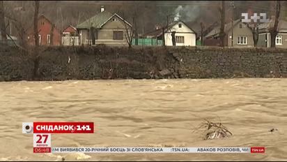 Рятувальники попереджають про підйом рівня річок у західних областях