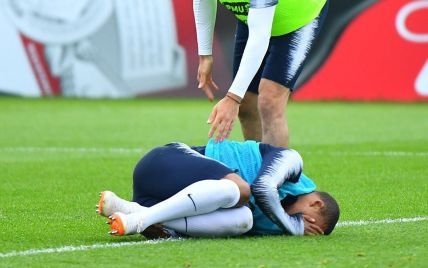 Зірковий футболіст збірної Франції уникнув серйозної травми на тренуванні перед ЧС-2018