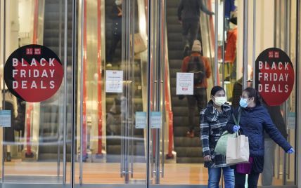 "Чорна п'ятниця" часів пандемії: вперше день найбільших знижок у більшості країн - без натовпів у магазинах