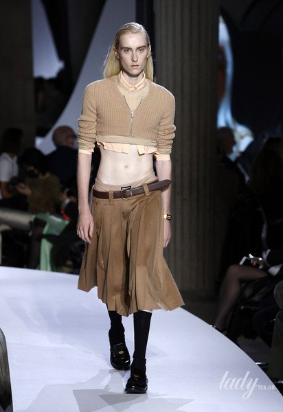 Колекція Miu Miu прет-а-порте сезону весна-літо 2022 / © East News