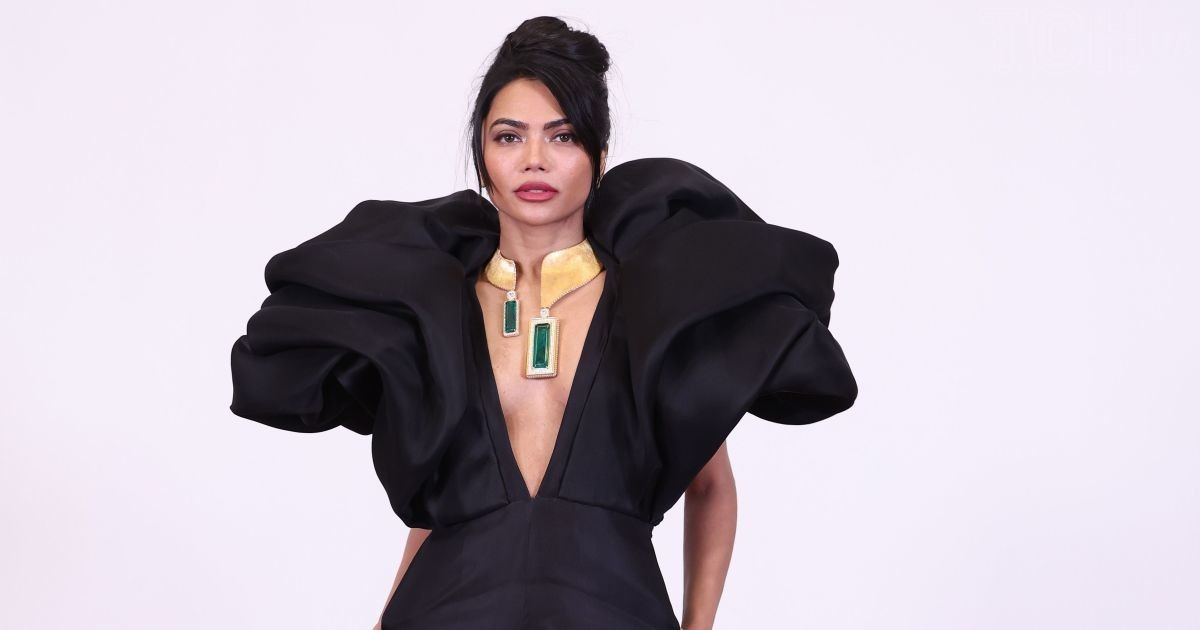 Мона Патель