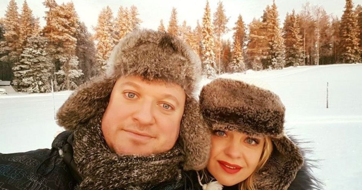 Закохана та щаслива Ірма Вітовська показала відпочинок із новим чоловіком