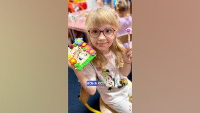 Дівчинка, яка обгоріла внаслідок падіння гелікоптера в Броварах, повернулась після лікування в США