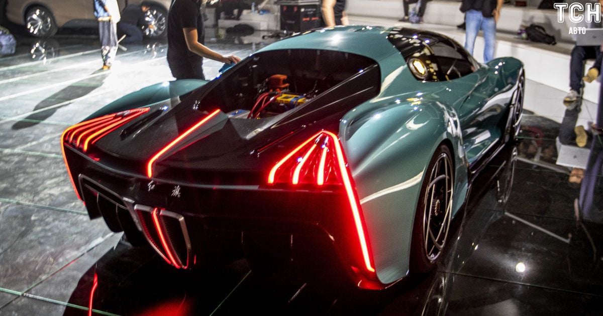 Динамічніший за Bugatti Chiron. Китайці представили неймовірний суперкар