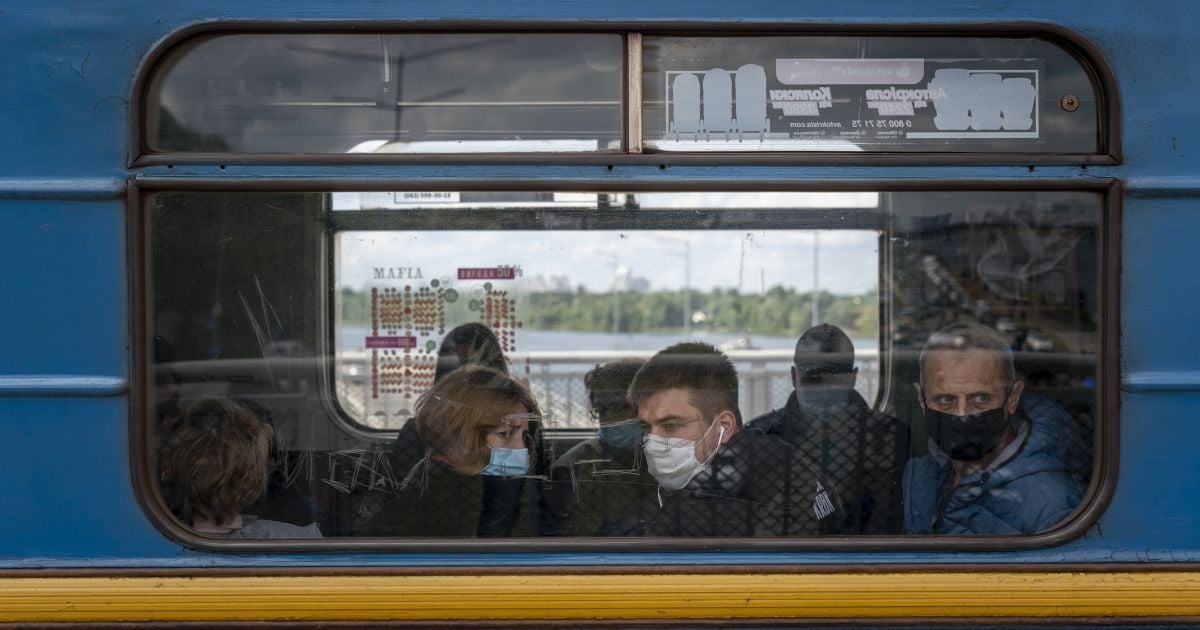 В КГГА рассказали, почему станции "Майдан Незалежности" и "Хрещатик" были закрыты для пассажиров