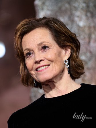 Сигурни Вивер