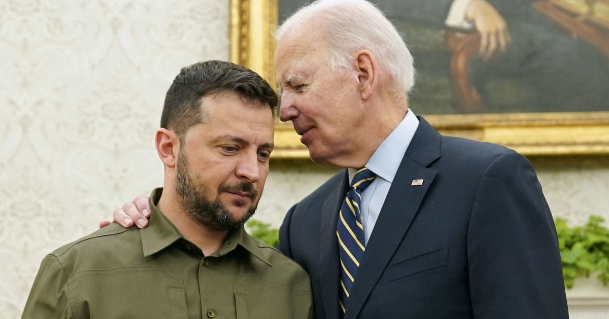 Байден дав обіцянку Зеленському щодо допомоги Україні