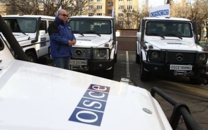 Миссия ОБСЕ получила 20 бронированных "Гелендвагенов"