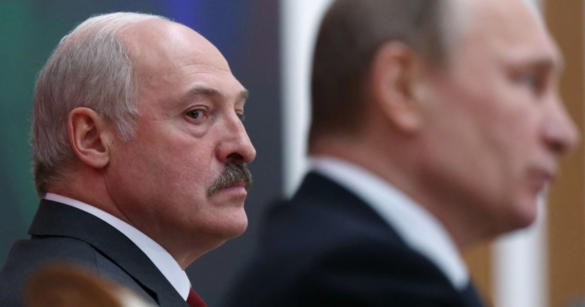 Лукашенко поедет на встречу к Путину: СМИ назвали дату визита