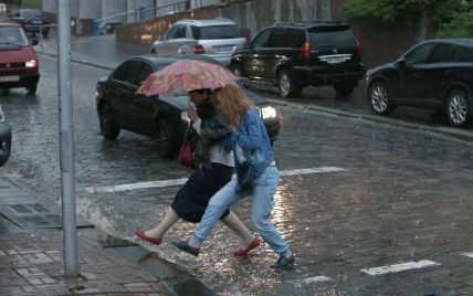 До України суне циклон: коли очікувати дощі та похолодання