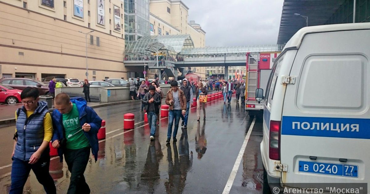 Во время эвакуации с Курского вокзала в Москве