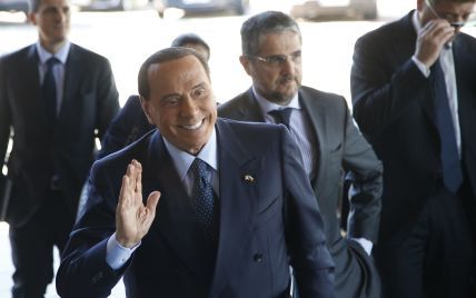 Берлусконі заразився коронавірусом після поїздки до Сардинії