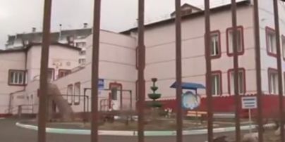 У Росії вихователька дитячого саду змусила дитину мити унітаз