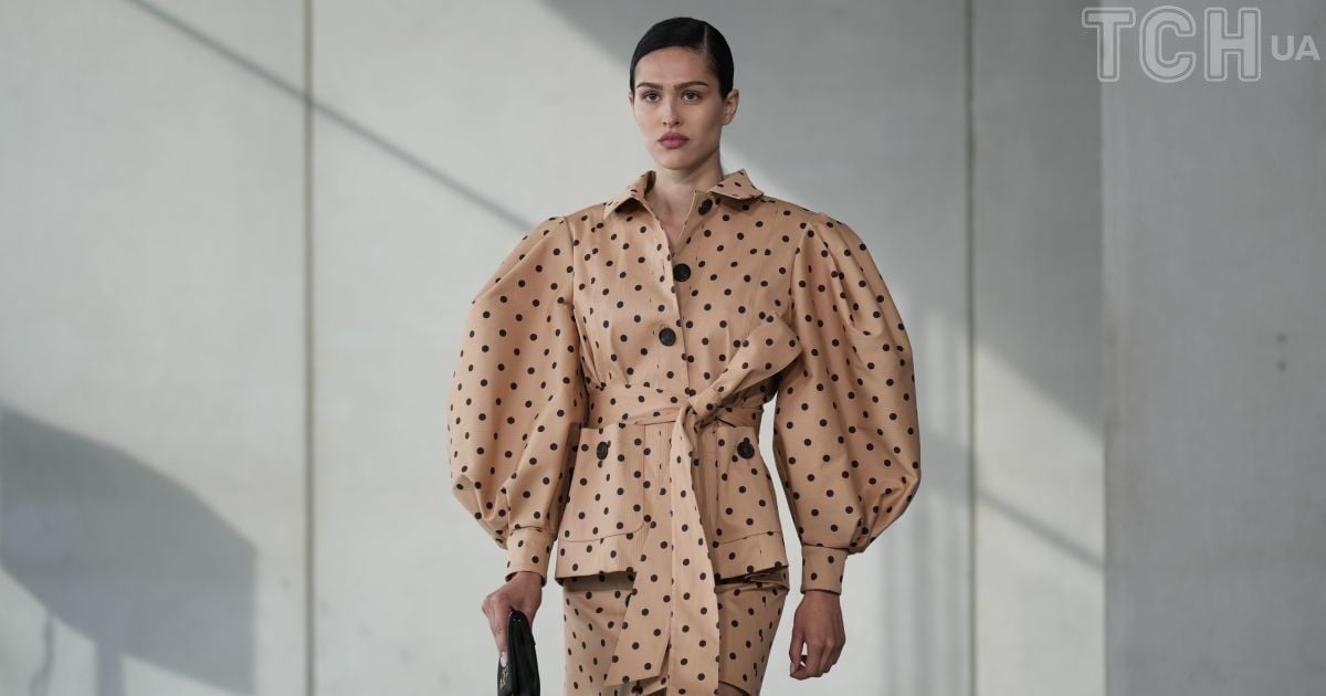 Показ колекції Carolina Herrera весна-літо 2024