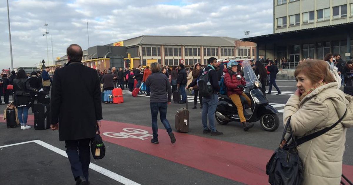 Украинская делегация пешком шла из аэропорта Брюсселя после кровавого теракта - нардеп