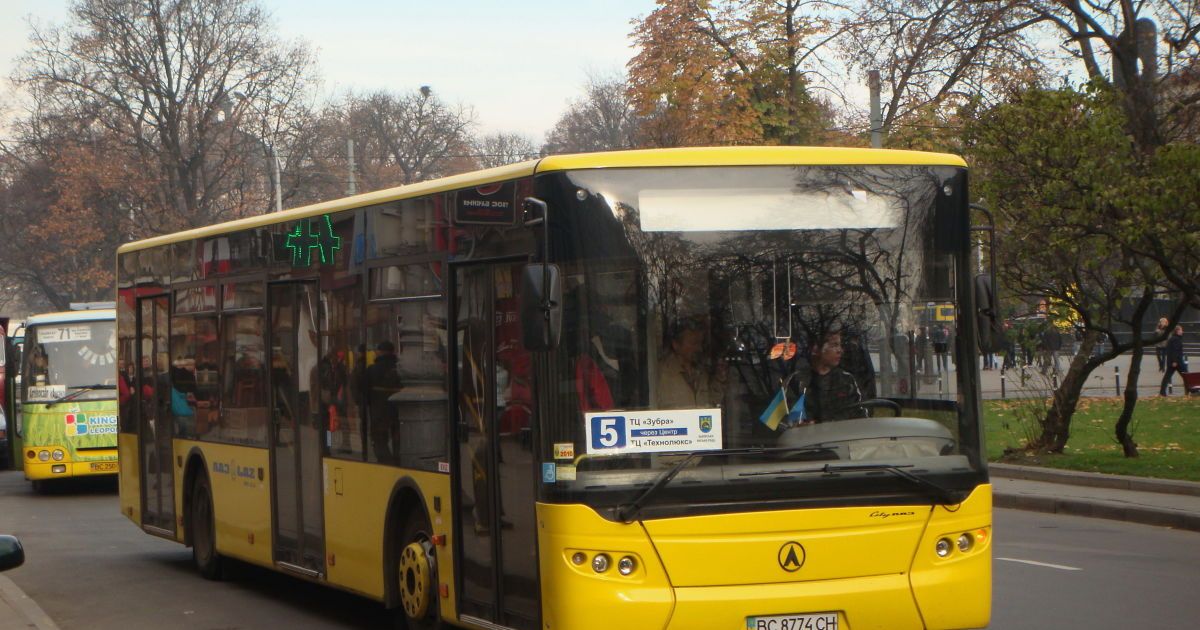 Львовский завод спустя четыре года запустил автобусы на конвейер