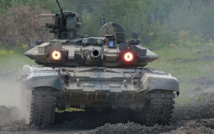 Боевики "ИГ" похвастались захваченным российским танком