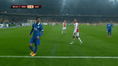 Защитник Днепра Ежидио самовольно покинул клуб