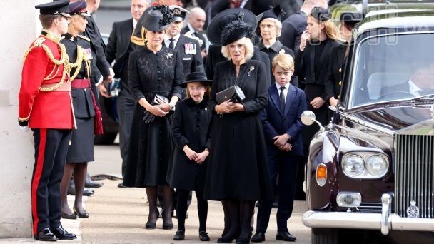 Королева Камілла на похороні королеви Єлизавети II / © Getty Images