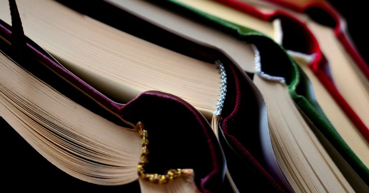 Частину нових підручників для 4 класів, які везли до регіонів, пошкодила злива