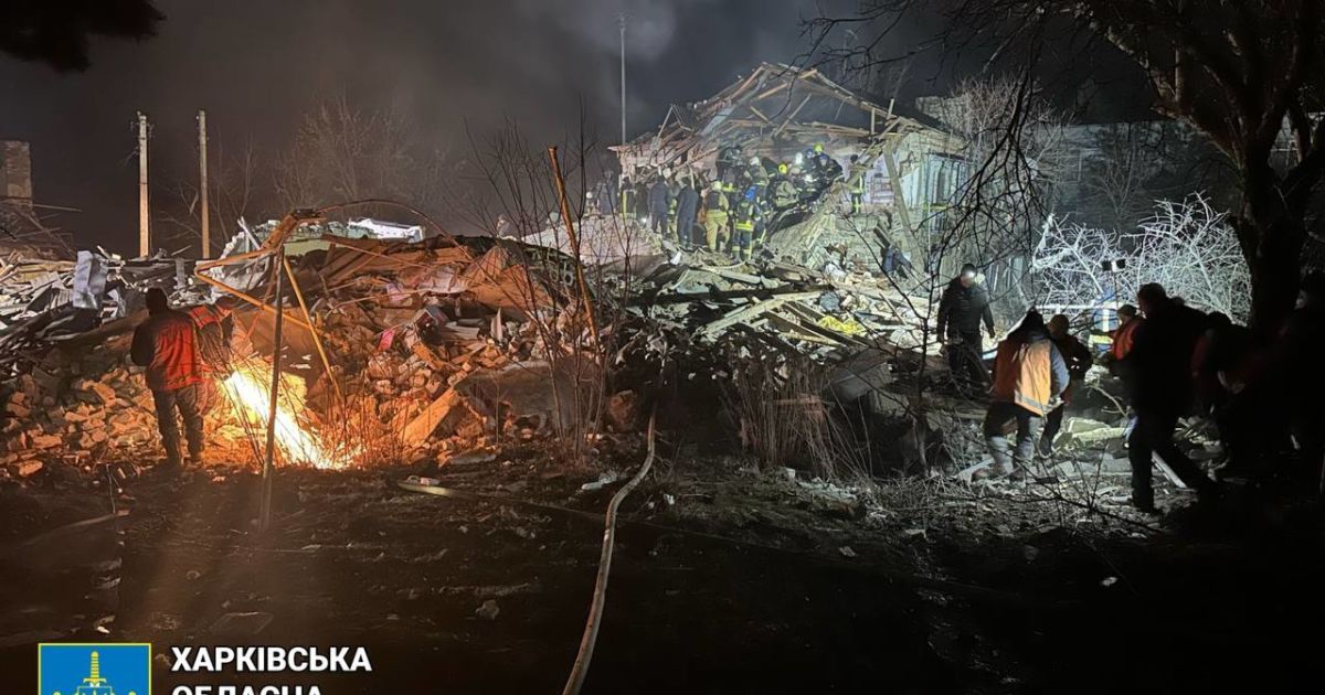Окупанти під час ракетного удару по селу на Харківщині вбили п'ять людей (фото)