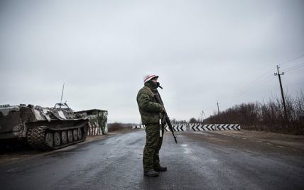 У Москаля розповіли про нічні обстріли з гранатометів та мінометів бойовиків на Луганщині