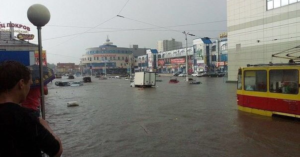 Курск оказался под водой после сильнейшего в этом году ливня. / © ВКонтакте/Типичный Курск