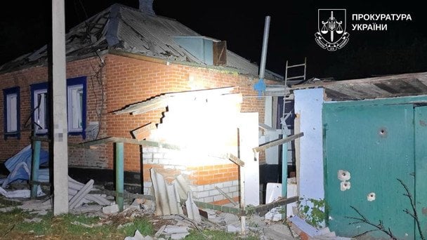 Наслідки обстрілу / © Харківська обласна прокуратура