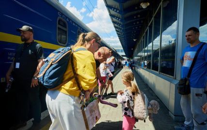 "Укрзализныця" запустила от двух украинских городов поезда в Польшу: график курсирования