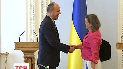 Виктория Нуланд после переговоров в Украине полетела в Россию