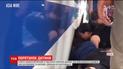 У Китаї з-під потяга витягли 3-річну дівчинку
