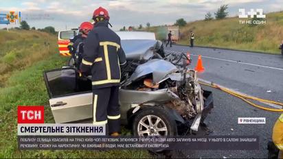 Новини України: на трасі "Київ-Чоп" легковик зіткнувся із фурою – водій загинув на місці