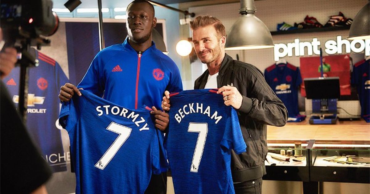 Бекхэм во время презентации