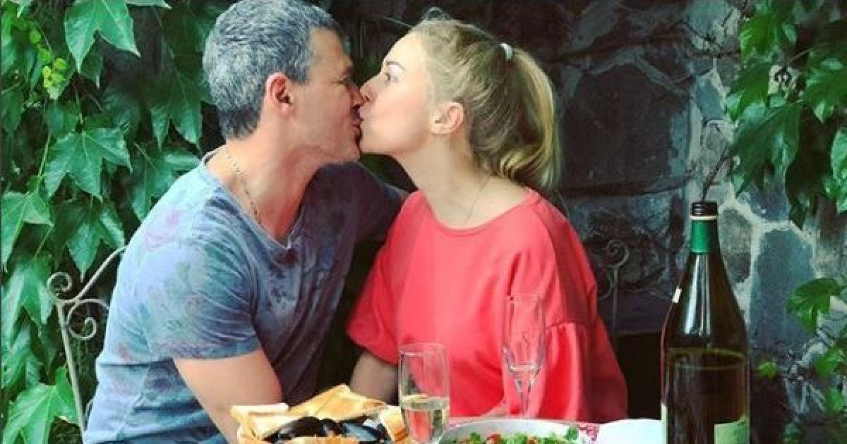 Арсен Мирзоян и Тоня Матвиенко показали, как дурачились в парке развлечений Испании