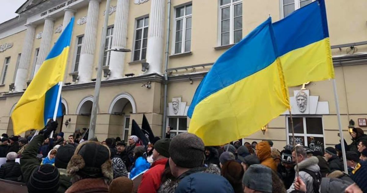 "Як вимагав би сам Борис". У РФ на марші пам'яті Нємцова закликають звільнити українських бранців Кремля