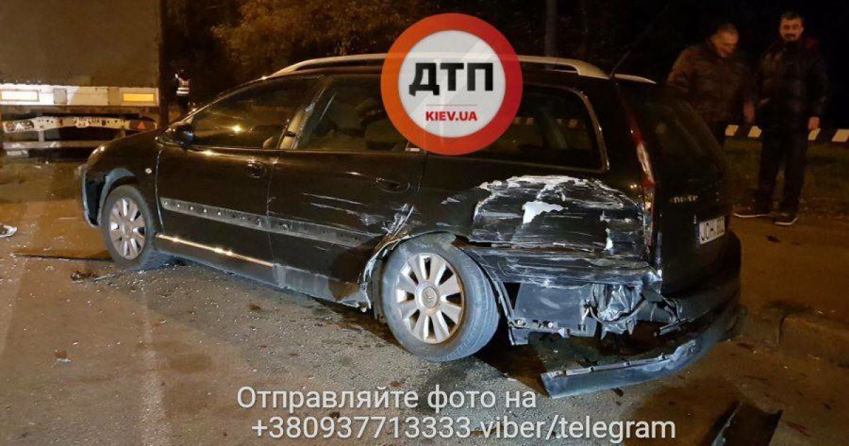ДТП у Києві, чотири авто_5 / © facebook.com/dtp.kiev.ua