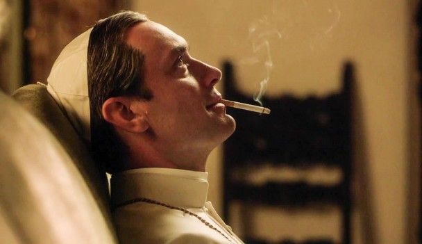 Кадр из сериала &laquo;Молодой папа&raquo; / © The Independent