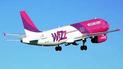 Неадекватный пассажир Wizz Air пытался открыть дверь самолета во время полета