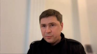 ПОДОЛЯК: російські паспорти відкинуть українців на 200 років назад