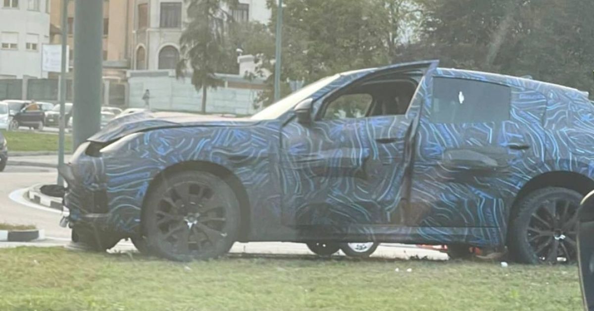 В Италии кроссовер Maserati попал в серьезную аварию во время испытаний: фото