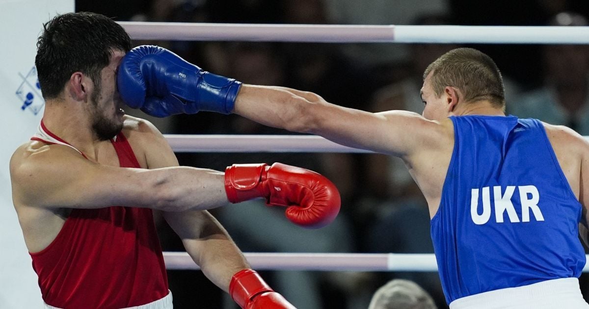 Александр Хижняк