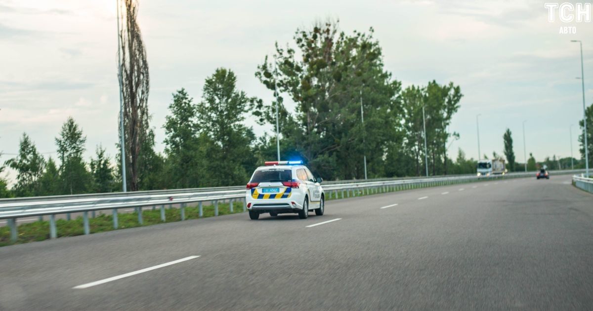Автомобілісти виступили проти закону, який розширює повноваження патрульної поліції