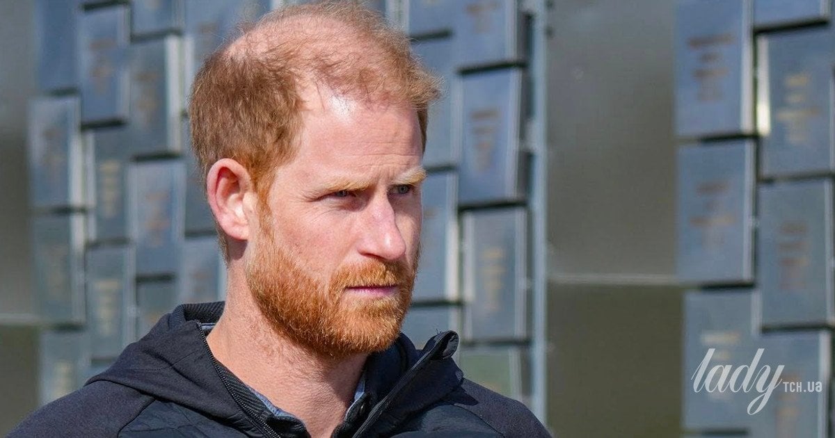 Принц Гаррі у Бучі, фото: facebook.com/buchagolova