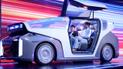 Китайський технологічний гігант представив автомобіль без керма і педалей