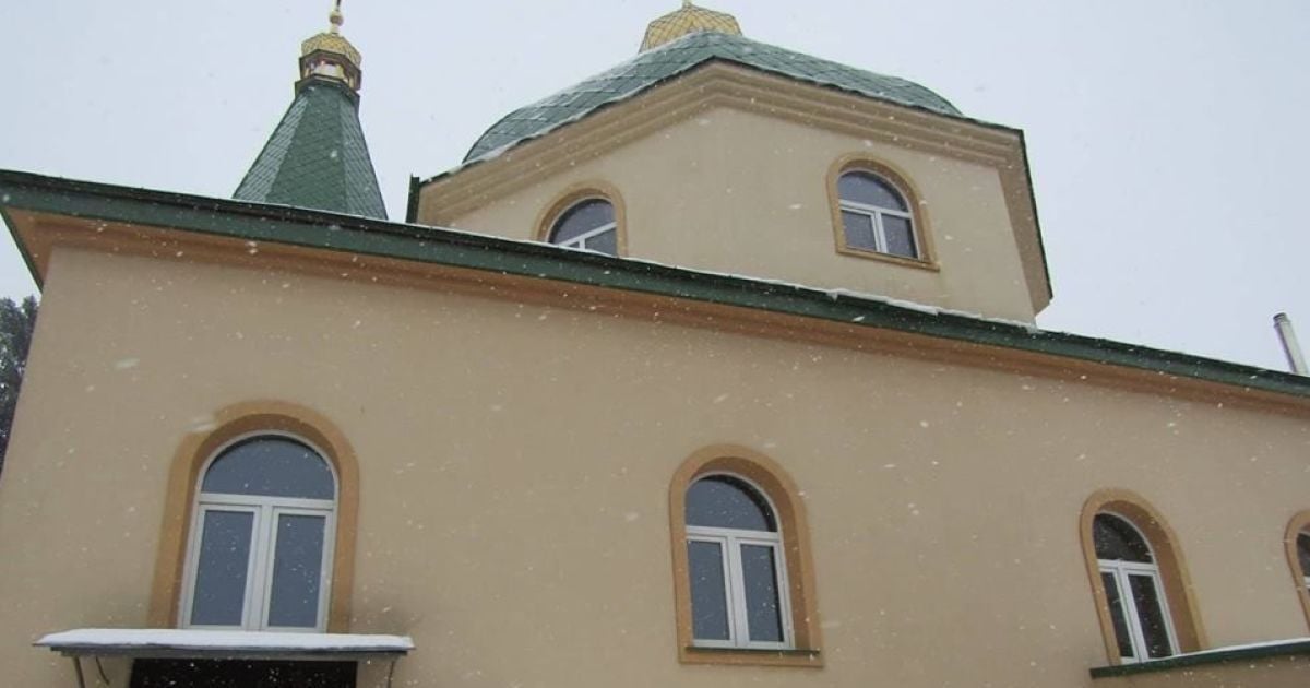 В Ровенском гарнизоне УПЦ МП покинула храм на территории воинской части
