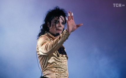 Покидаючи Неверленд: тіло культового співака Майкла Джексона можуть ексгумувати