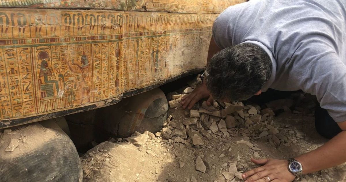 Сенсаційна знахідка в Єгипті: 22 труни жриць виявилися майже неушкодженими (фото)