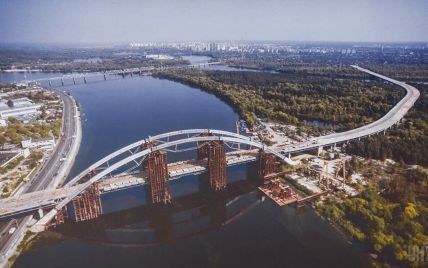 Работы не выполнялись: у подрядчика, который занимается строительством Подольского моста, проводят обыски